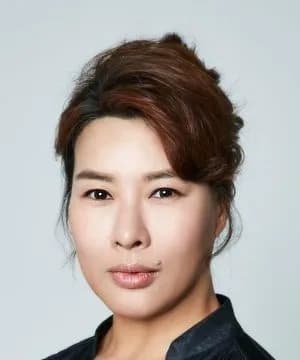 Jung Young Joo